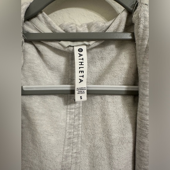 Athleta Mantra Wrap Heather Grey - Picture 3 of 5